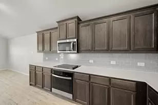 2637 River Bank Dr, Burleson, TX 76028 - Photo 6