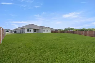 2613 River Bank Dr, Burleson, TX 76028 - Photo 26