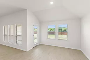 2613 River Bank Dr, Burleson, TX 76028 - Photo 16