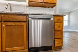 2007 Bradford St, Irving, TX 75061 - Photo 12
