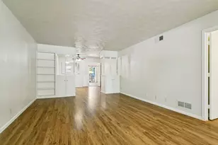 11033 Joymeadow Dr, Dallas, TX 75218 - Photo 2