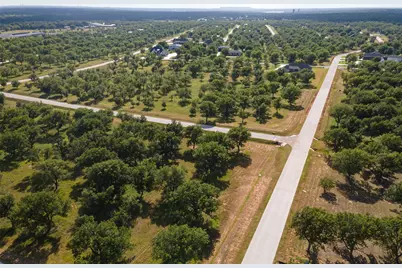 2200 E Landings S, Granbury, TX 76049 - Photo 10