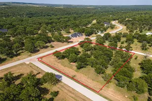 2200 E Landings S, Granbury, TX 76049 - Photo 1