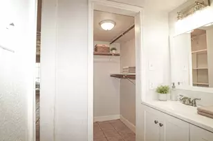 5638 Marina Dr, Garland, TX 75043 - Photo 6