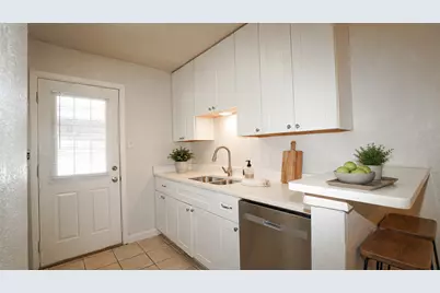 5638 Marina Drive #22, Garland, TX 75043 - Photo 4