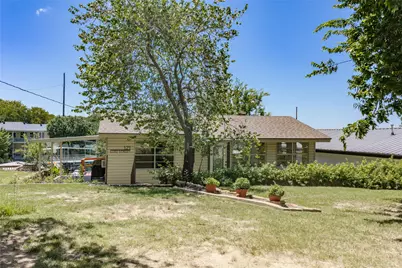121 Lure Street, Bridgeport, TX 76426 - Photo 12