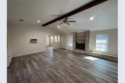 8001 Weehunt Court, Abilene, TX 79606 - Photo 4