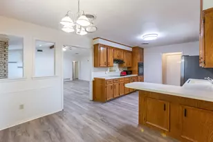 8001 Weehunt Ct, Abilene, TX 79606 - Photo 10