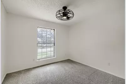 1949 Chesham Drive, Carrollton, TX 75007 - Photo 20