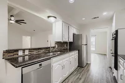 1949 Chesham Drive, Carrollton, TX 75007 - Photo 10