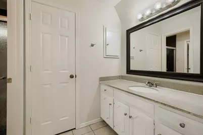 1949 Chesham Drive, Carrollton, TX 75007 - Photo 18
