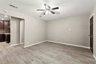 7425 S College Cir, North Richland Hills, TX 76180 - Photo 14