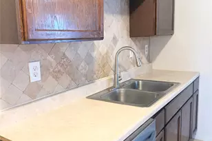 4805 Woodruff Dr, The Colony, TX 75056 - Photo 6