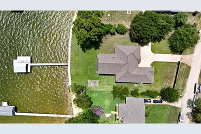 108 The Lee Way, Gun Barrel City, TX 75156 - Photo 4