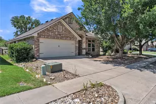 1321 Lauren Ln, Granbury, TX 76048 - Photo 1