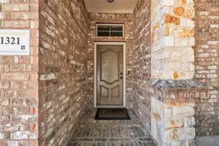 1321 Lauren Ln, Granbury, TX 76048 - Photo 2