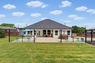 2807 Sky Harbour Dr, Granbury, TX 76049 - Photo 26