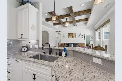 2807 Sky Harbour Drive, Granbury, TX 76049 - Photo 12