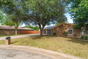 3117 Cherry Bark St, Abilene, TX 79606 - Photo 4