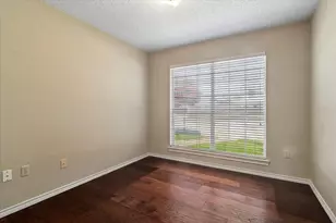 2250 Arbor Creek Dr, Carrollton, TX 75010 - Photo 18