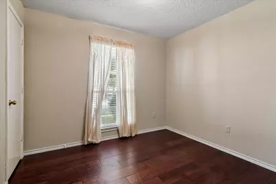 2250 Arbor Creek Drive, Carrollton, TX 75010 - Photo 20
