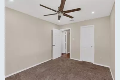 1157 Meadow Park Lane, Grand Prairie, TX 75052 - Photo 22