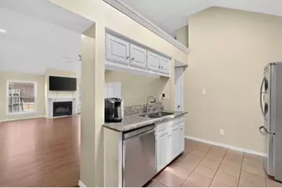 1157 Meadow Park Lane, Grand Prairie, TX 75052 - Photo 12