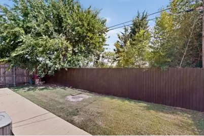 1157 Meadow Park Lane, Grand Prairie, TX 75052 - Photo 34