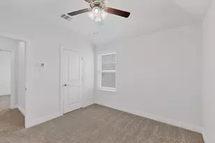 7113 Dandelion Dr, Little Elm, TX 76227 - Photo 10