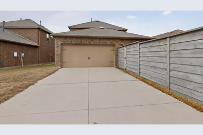 7113 Dandelion Drive, Little Elm, TX 76227 - Photo 18