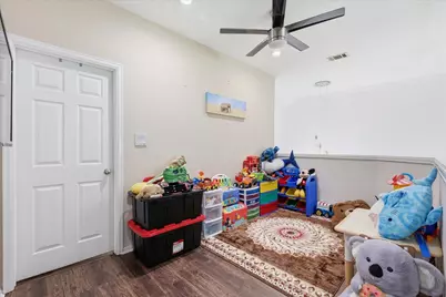 2808 N Camino Lagos, Grand Prairie, TX 75054 - Photo 28