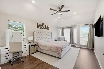 2808 N Camino Lagos, Grand Prairie, TX 75054 - Photo 22