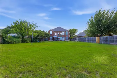 2808 N Camino Lagos, Grand Prairie, TX 75054 - Photo 36