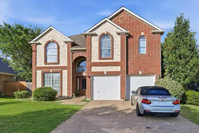 2808 N Camino Lagos, Grand Prairie, TX 75054 - Photo 6