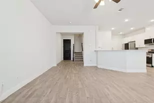 533 Hutchinson Ln, Lewisville, TX 75077 - Photo 8