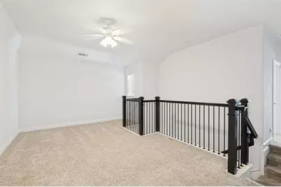 533 Hutchinson Lane, Lewisville, TX 75077 - Photo 22