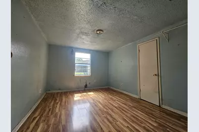4021 Hollis Street, Haltom City, TX 76111 - Photo 6