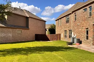 9001 Blue Water Dr, Plano, TX 75025 - Photo 32