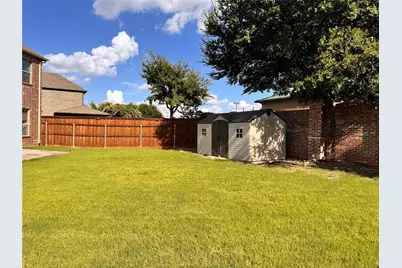 9001 Blue Water Drive, Plano, TX 75025 - Photo 28
