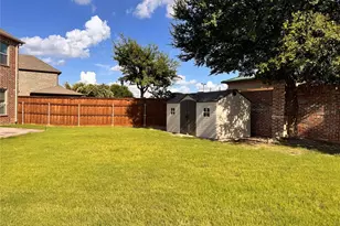 9001 Blue Water Dr, Plano, TX 75025 - Photo 28