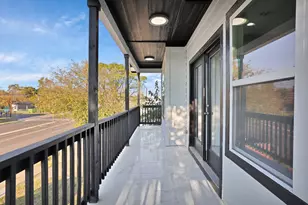1636 Elsie Faye Heggins St, Dallas, TX 75215 - Photo 4