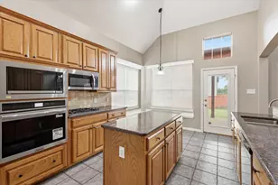 2001 Bishop Dr, Flower Mound, TX 75028 - Photo 14