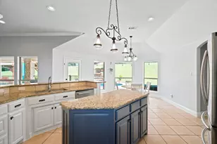 10224 Mustang Wells Dr, Fort Worth, TX 76126 - Photo 12