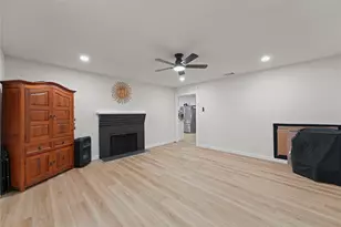 9209 Palisade Dr, Dallas, TX 75217 - Photo 14