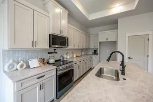2902 Hiawatha Trail, Lake Worth, TX 76135 - Photo 4