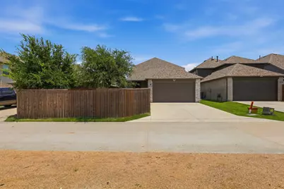 12325 Hulson Trail, Fort Worth, TX 76052 - Photo 30