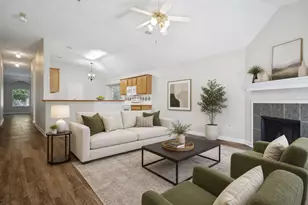 11916 Hickory Cir, Fort Worth, TX 76244 - Photo 10