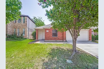 11916 Hickory Circle, Fort Worth, TX 76244 - Photo 2
