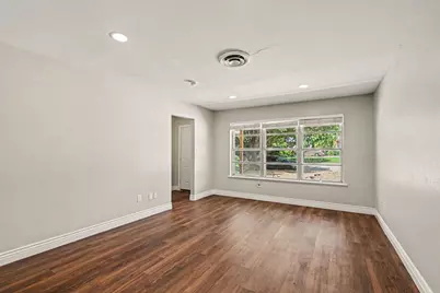 5237 Greene Avenue, Fort Worth, TX 76133 - Photo 2