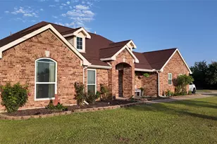 354 Geren Dr, Lavon, TX 75166 - Photo 1